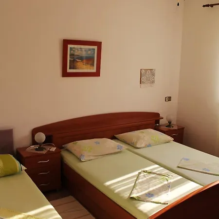 بيت ضيافة And Mir زاتون