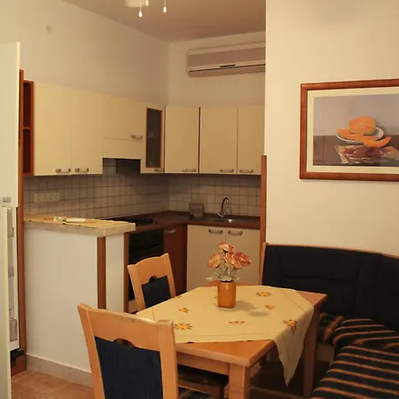 Apartments&rooms Mir 3* Zaton (Dubrovnik-Neretva)