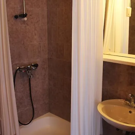 Affittacamere Apartments&rooms Mir