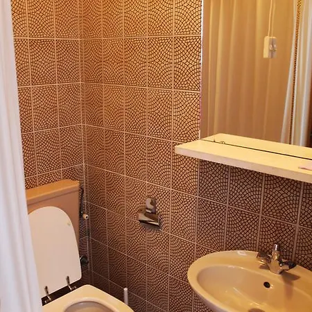Affittacamere Apartments&rooms Mir