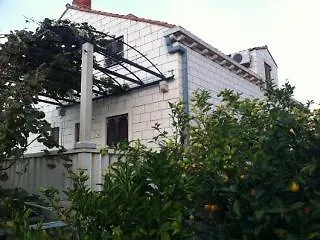 Affittacamere Apartments&rooms Mir